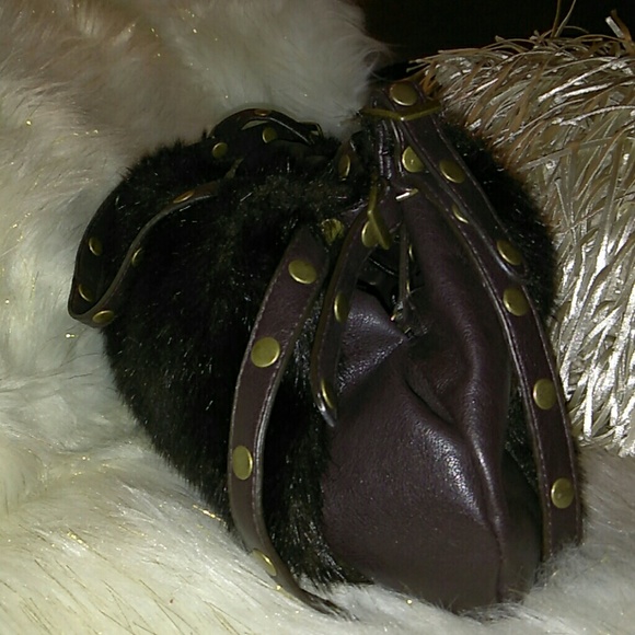 Purse - Picture 2 of 4